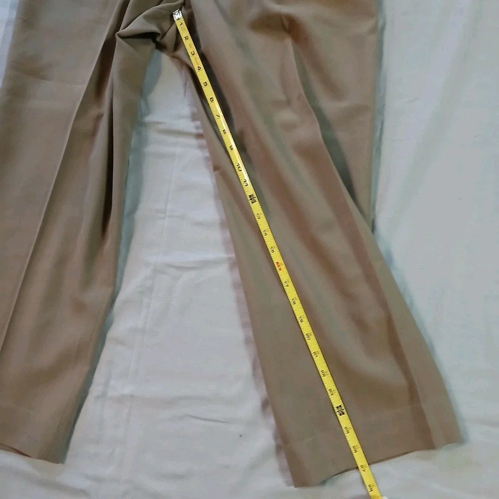 Haggar Dress Pants Gentleman's Fit Khaki Pleated 36x30 Polyester Wool Blend - Picture 5 of 10